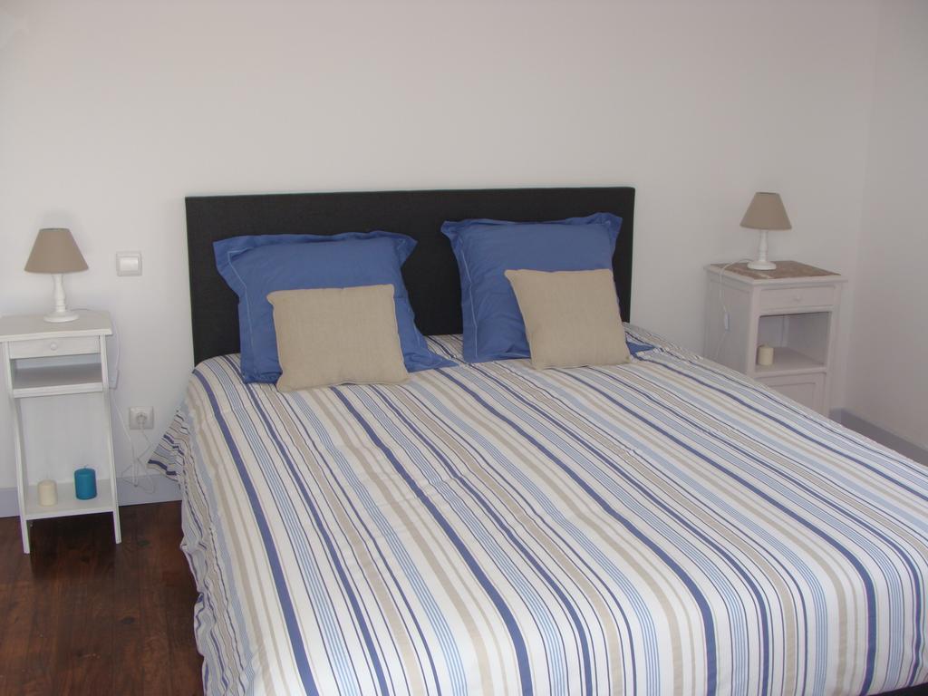 Le Vieux Castel Bed & Breakfast Goustranville Eksteriør bilde