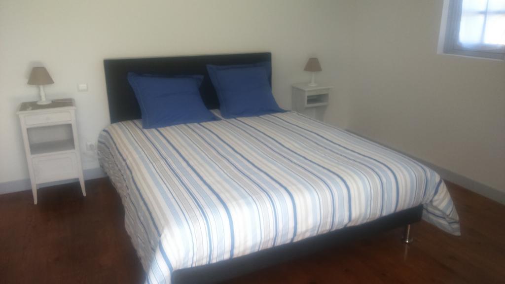 Le Vieux Castel Bed & Breakfast Goustranville Eksteriør bilde